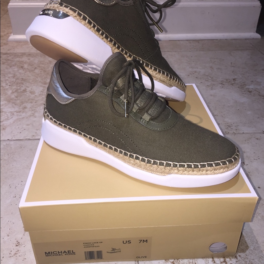 Michael Kors Sneakers